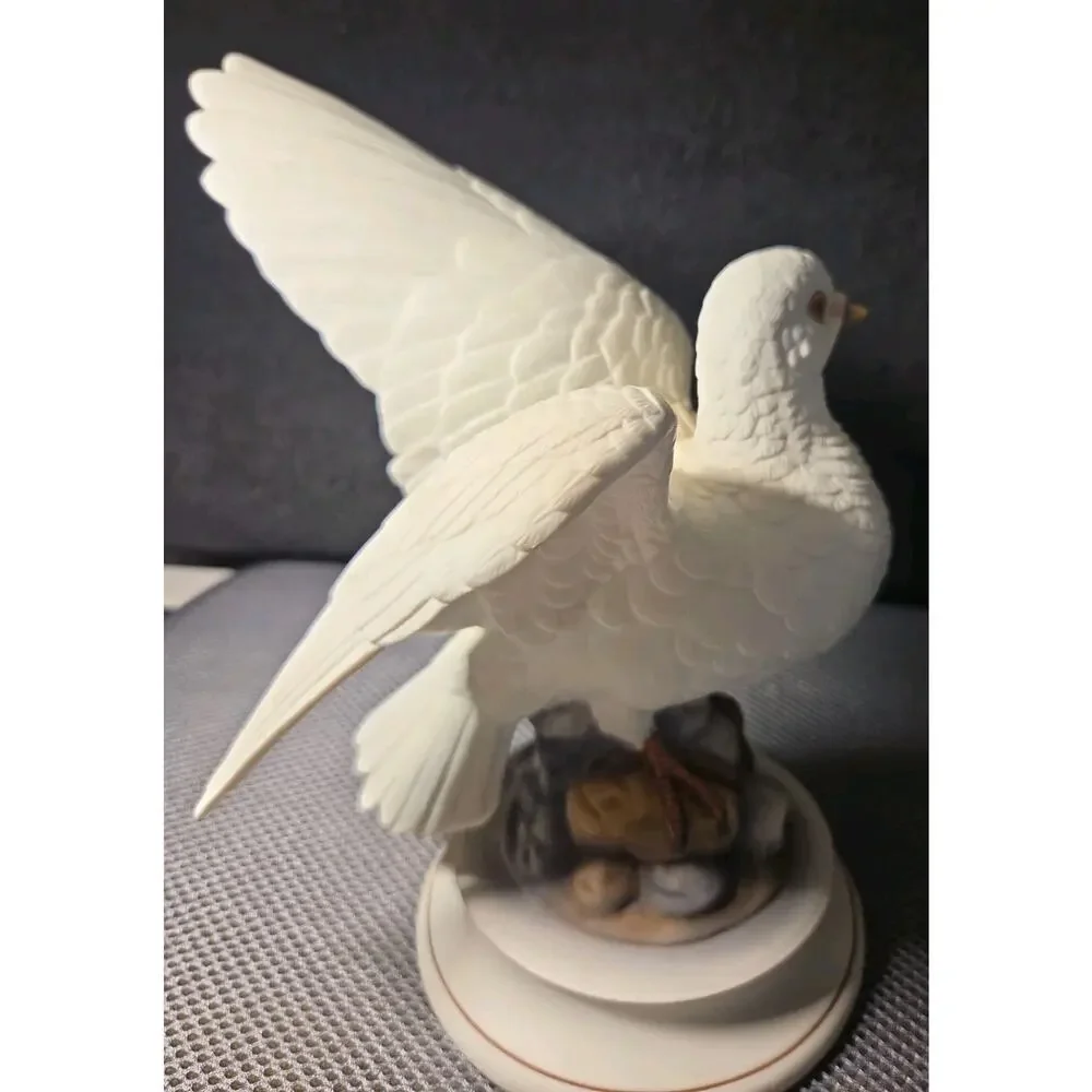 Vintage White Dove